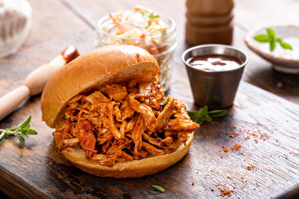 BBQ Pulled Pork&nbsp;Sandwiches