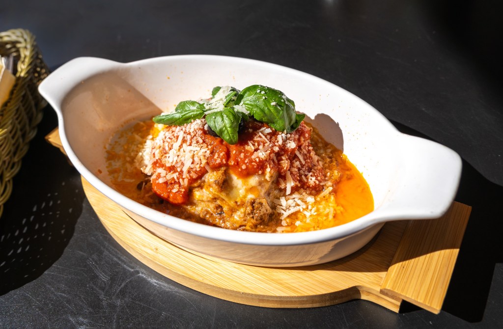 Italian Lasagna al Forno (Ragù &&nbsp;Béchamel)